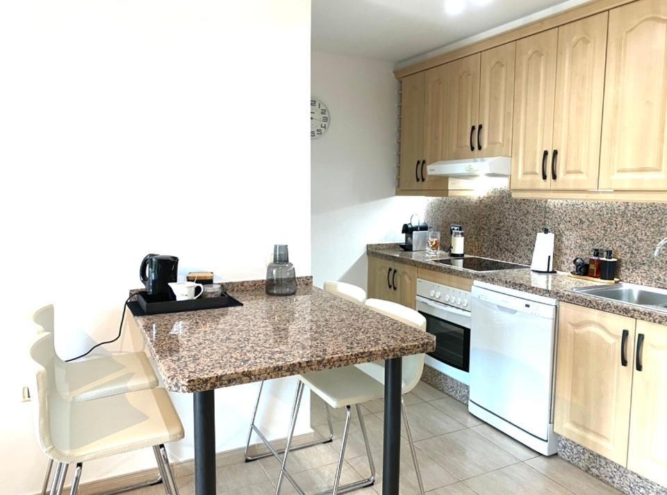 Elegant Colonial Style Ocean View Golf Del Sur Apartment San Miguel de Abona Ngoại thất bức ảnh